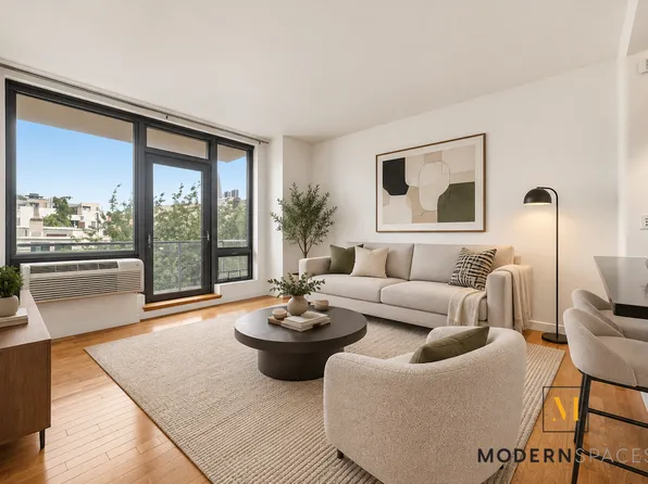 5-49 Borden Avenue image 1 of 19