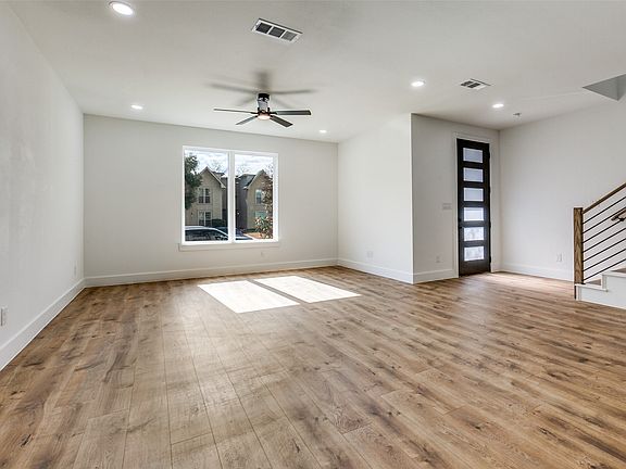 4th image of 9475 Timberleaf Dr