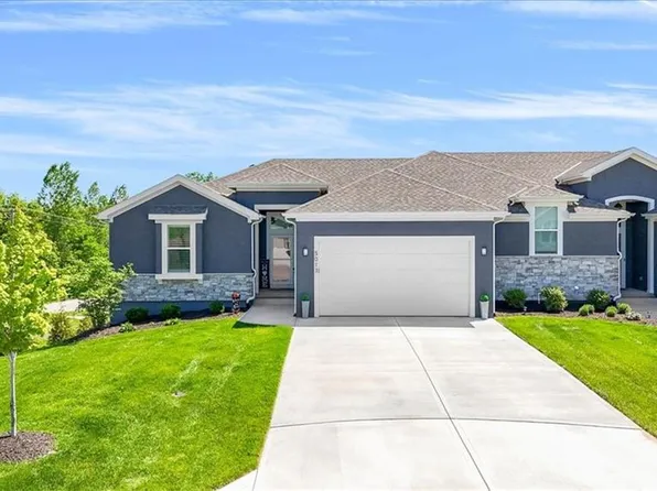 5013 N 145th St, Basehor, KS 66007