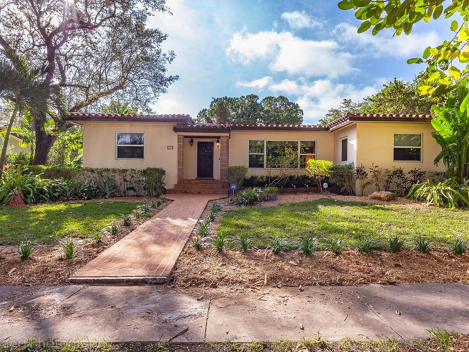 1st image of 840 Almeria Ave