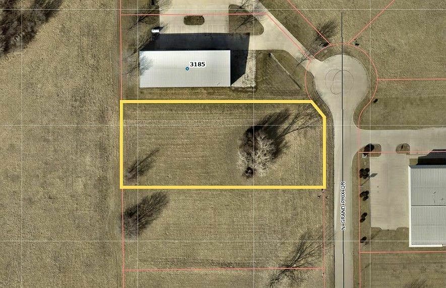2nd image of 3165 Grand Prix Dr