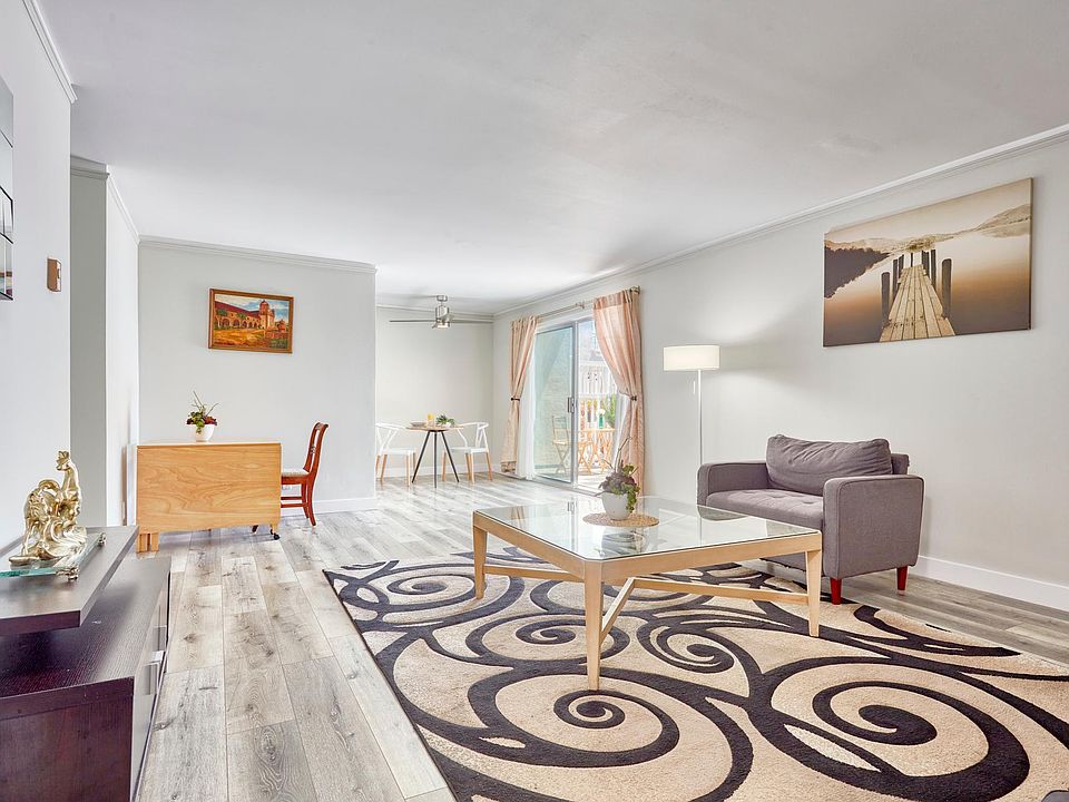1st image of 1440 23rd St APT 113
