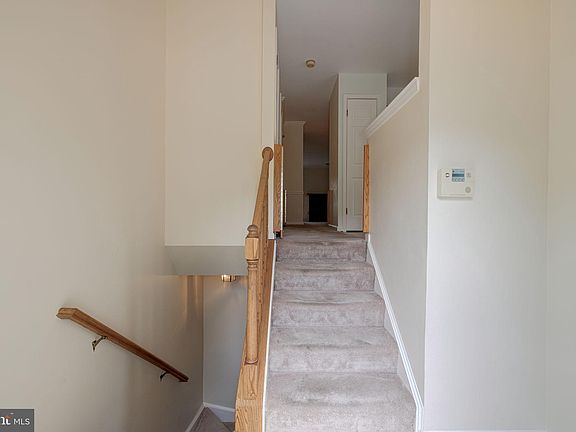 3rd image of 6152 Castletown Way