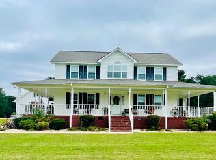 42 Gilbreath St, Crossville, AL 35962