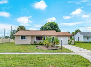 2501 Canterbury Dr S, Riviera Beach, FL 33407