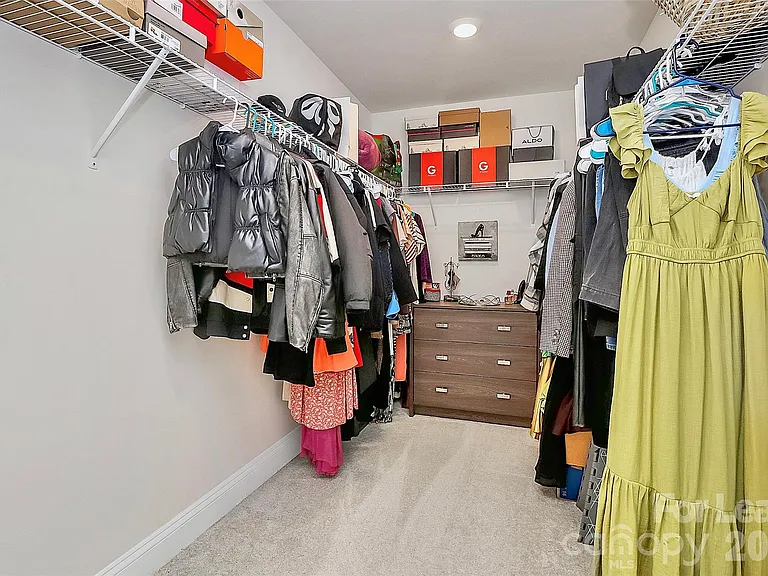 2126 Blewett Dr — Photo 23