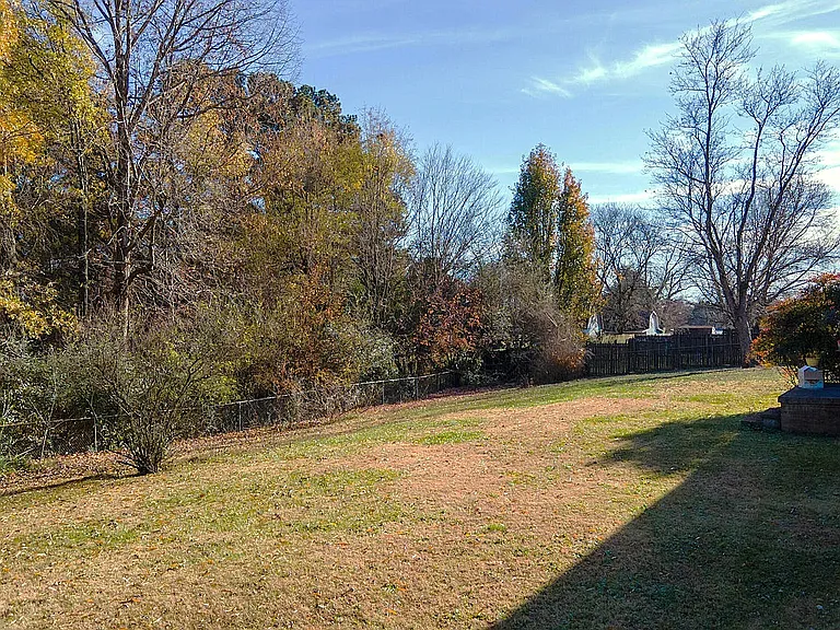 2125 Cherry St SE — Photo 28