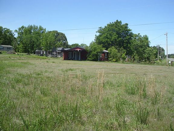 5th image of 2383 Highway 270 E