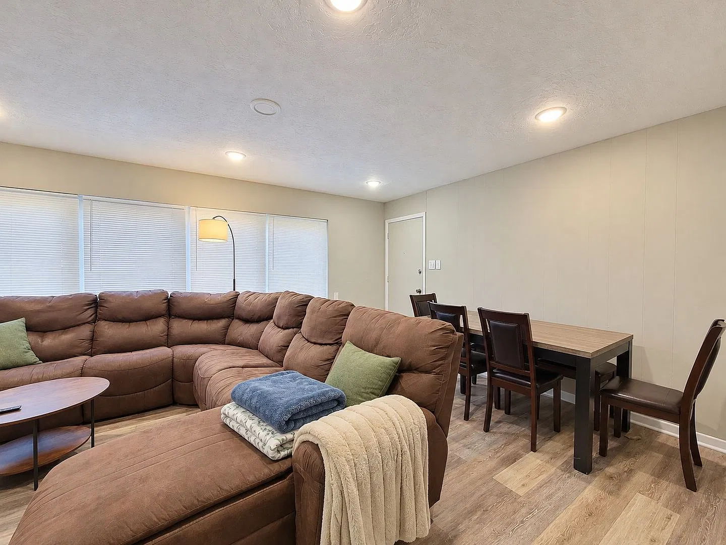 1029 SW 1st Ave — Photo 3
