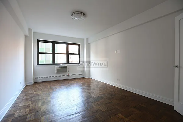 Rented by City Wide Apartments | media 2