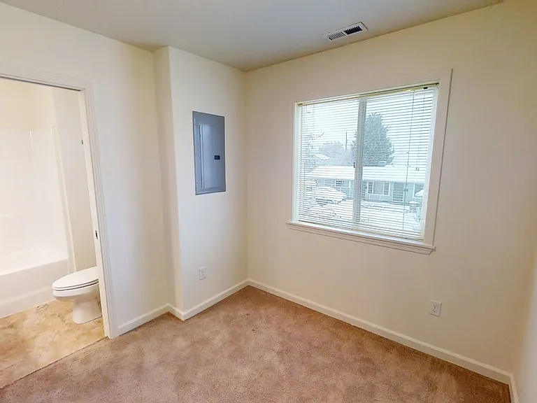 8316 SE Ramona St — Photo 14