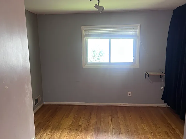 5209 Bangor Dr — Photo 6