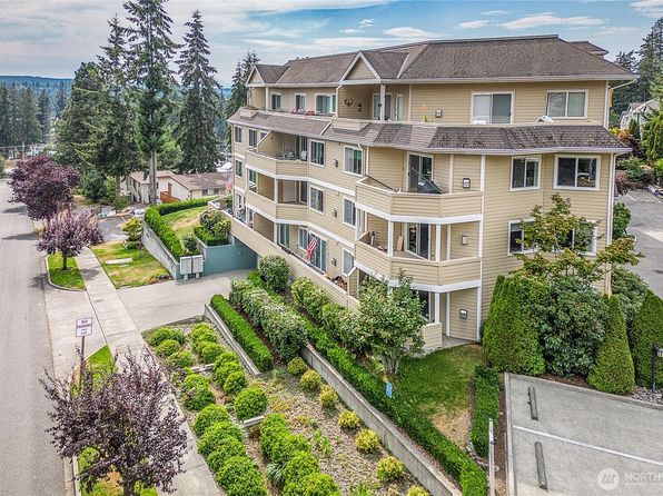 26291 Pennsylvania Avenue #201, Kingston, WA 98346