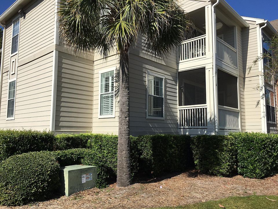 1st image of 1600 Long Grove Dr Unit 221