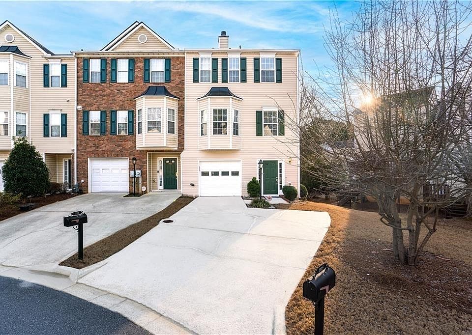 1st image of 805 Abbotts Mill Ct #74