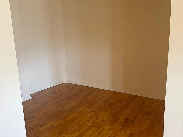 162 McLean Ave #1 — Photo 6
