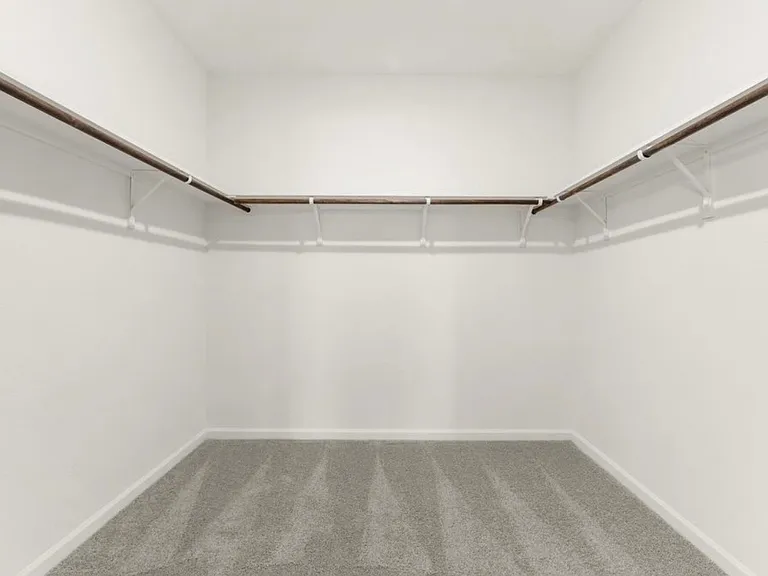 10308 Holycross Ln — Photo 24