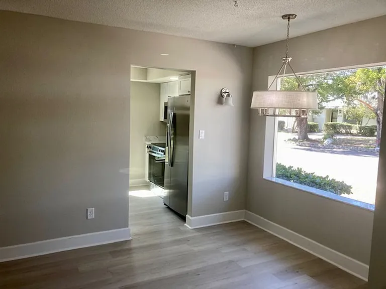 1215 N Egret Point — Photo 11