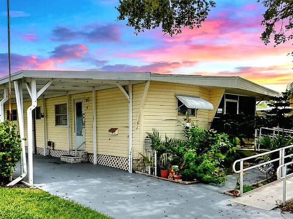 601 Starkey Rd #252, Largo, FL 33771