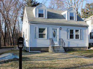 60 Maolis Ave, West Bridgewater, MA 02379