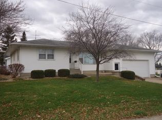200 N High St, Granville, IL 61326