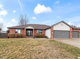 5217 Manhattan Dr, Springfield, IL 62711