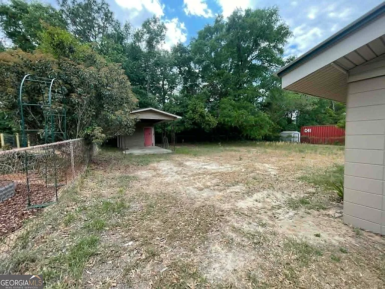 113 Lakeview Dr — Photo 15