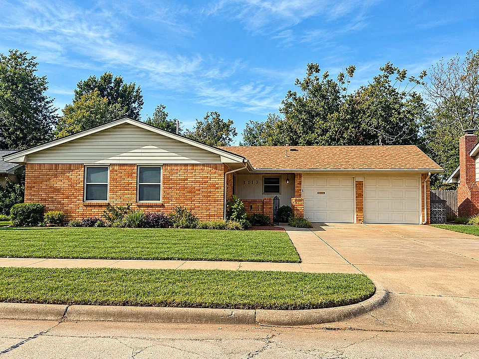 3113 Prairie Ave