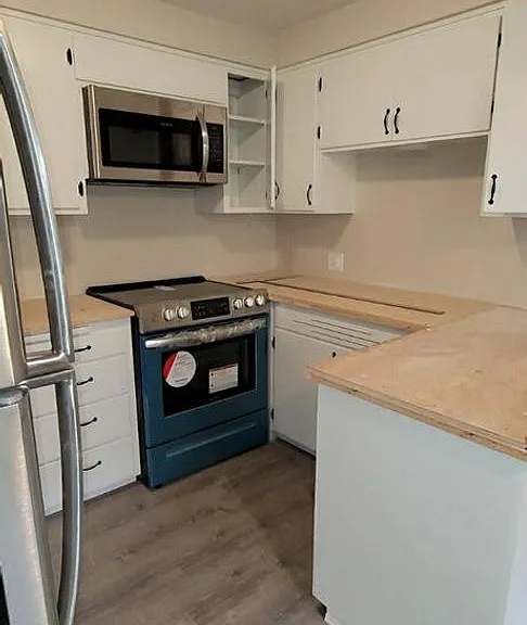 1350 Lawrence St — Photo 11