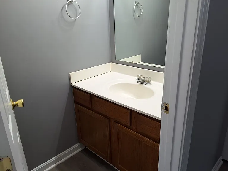 1115 Crown Pointe Dr — Photo 5