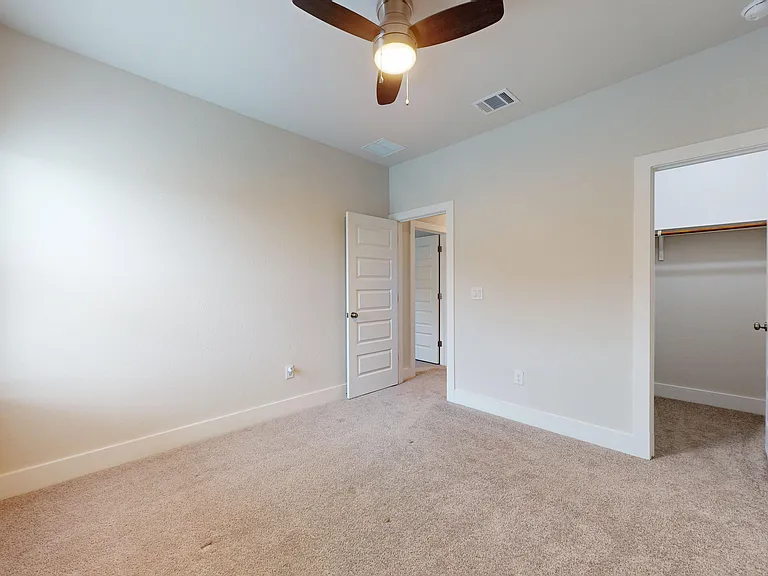 11526 Hollering Pass — Photo 35