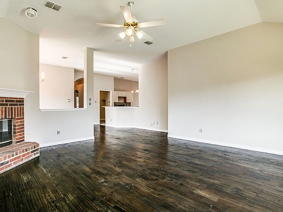 5th image of 1540 Creek Springs Dr