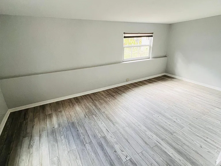 738 N Lorri Ave — Photo 9