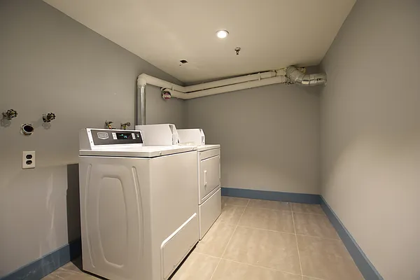 Rented by Metro Landmark Realty Inc. | media 14