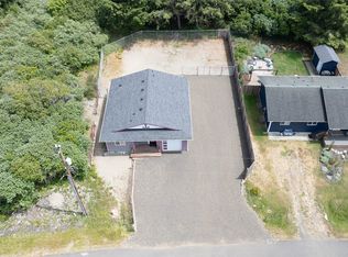 280 Captains Ct SW, Ocean Shores, WA