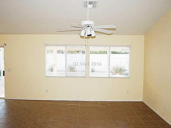 4th image of 2720 Orchid Moon Ct
