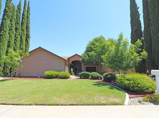 2220 S Hall St, Visalia, CA