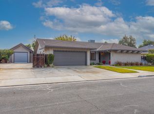 1043 Van Buren Ave, Los Banos, CA 93635