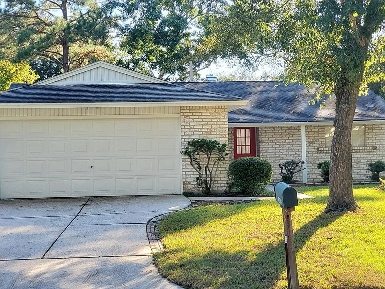 14419 Cypress Leaf Dr — Photo 37