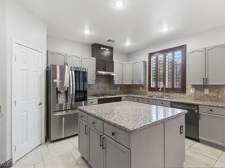 8899 N Sanibel Shore Ave — Photo 19