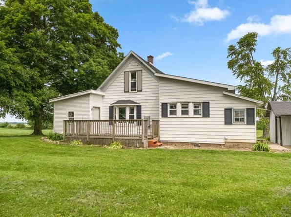 10423 N 500 E, North Manchester, IN 46962