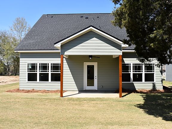3rd image of 3864 Hampton Ct