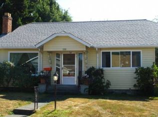530 E 7th St, Port Angeles, WA 98362