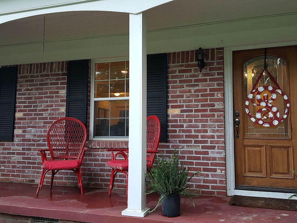 1st image of 126 Westminster Dr