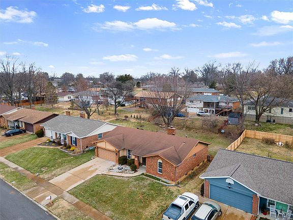 4th image of 9323 Cinnabar Dr