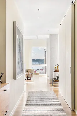 Rented by Compass | media 25