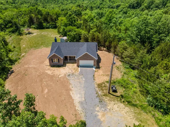 1739 Davis Turkeyfoot Rd, Sadieville, KY 40370