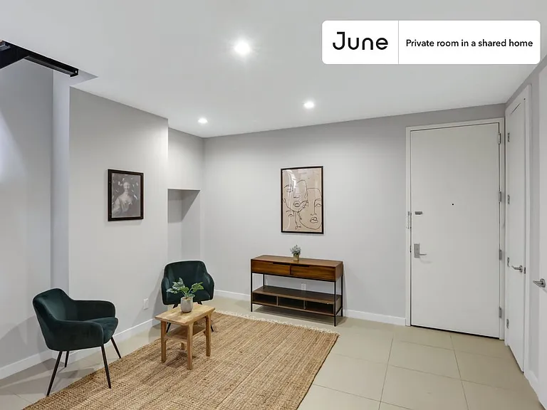 1226 Bedford Ave #E — Photo 12
