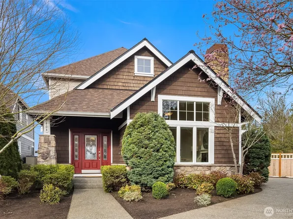 3404 NE Meadow Way, Issaquah, WA 98029