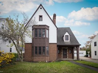 16410 Fernway Rd, Shaker Heights, OH 44120